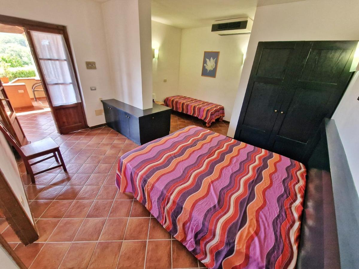 Aparthotel Al Barcoco à Marina di Campo Extérieur photo